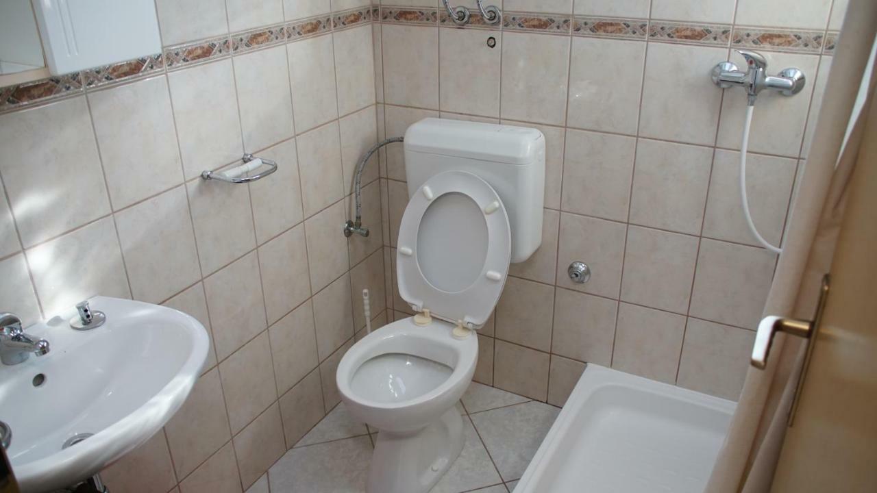 Apartmani Sipic , Bilo - Primosten Ngoại thất bức ảnh