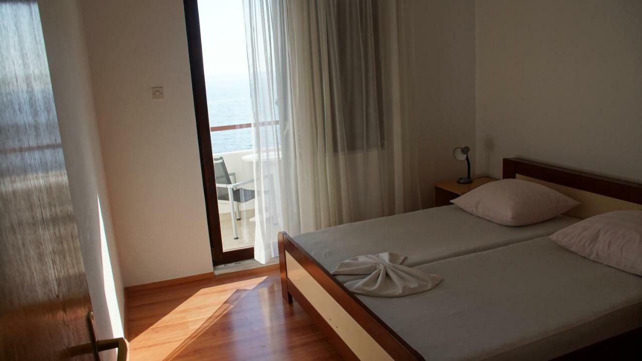 Apartmani Sipic , Bilo - Primosten Ngoại thất bức ảnh