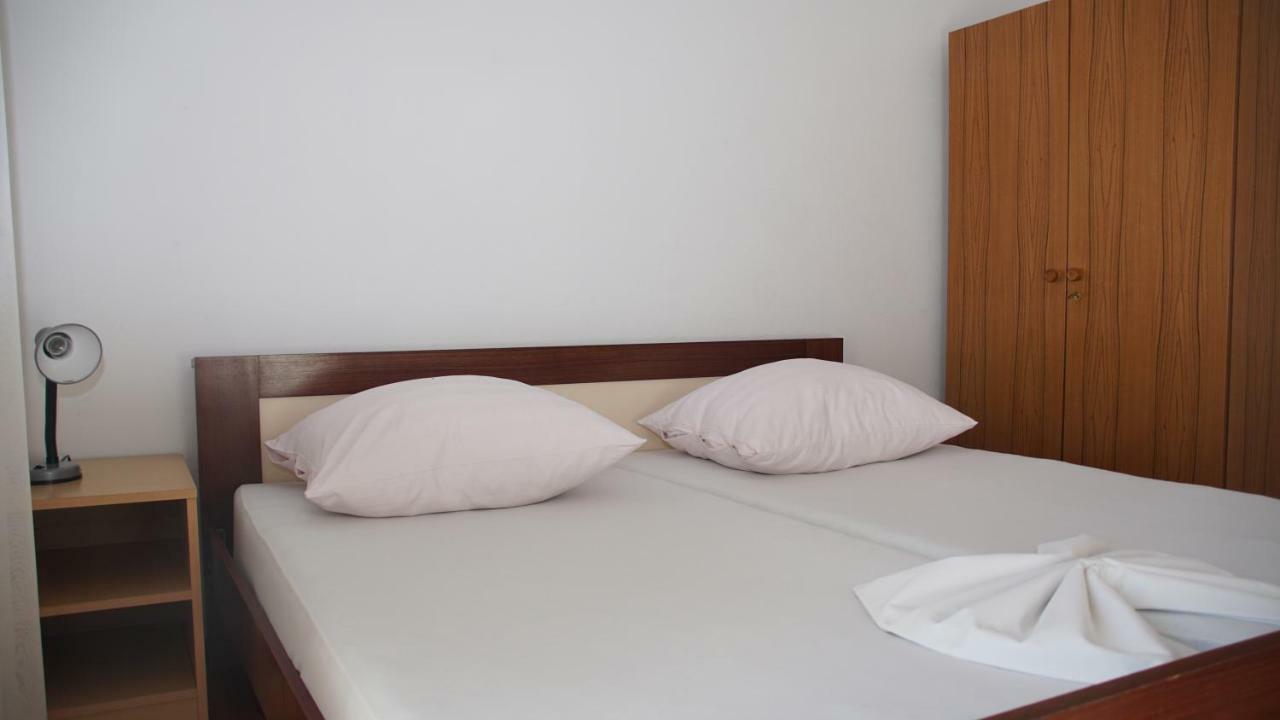 Apartmani Sipic , Bilo - Primosten Ngoại thất bức ảnh