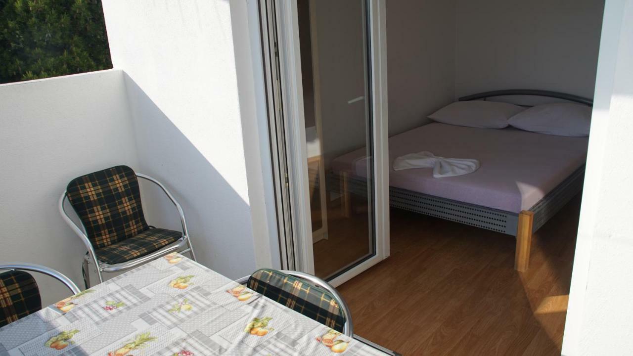 Apartmani Sipic , Bilo - Primosten Ngoại thất bức ảnh