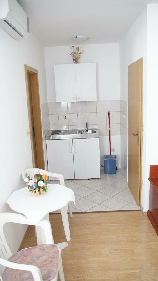 Apartmani Sipic , Bilo - Primosten Ngoại thất bức ảnh
