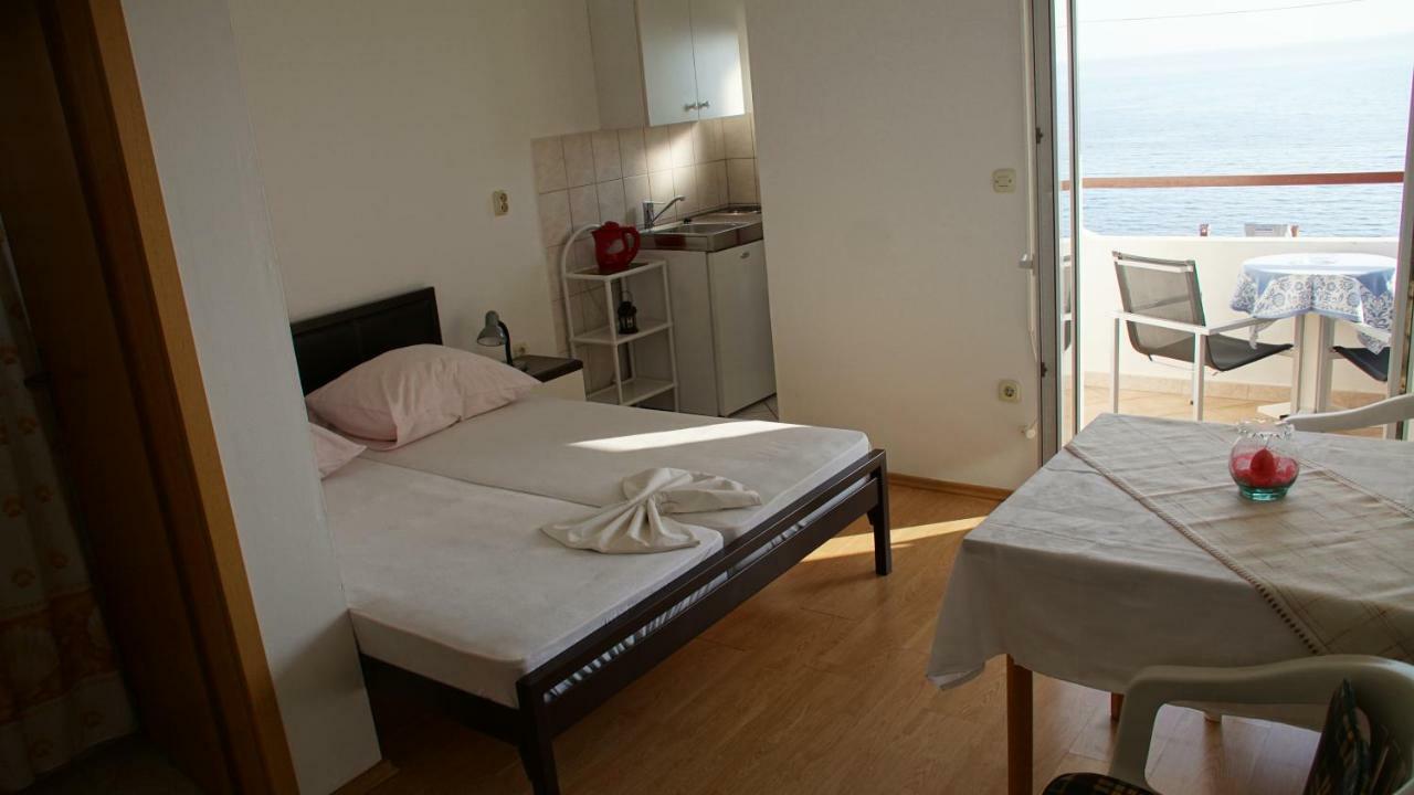 Apartmani Sipic , Bilo - Primosten Ngoại thất bức ảnh
