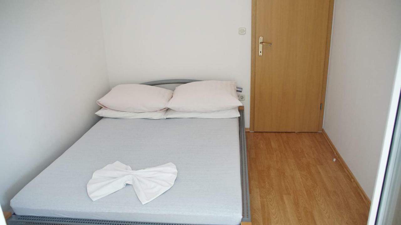 Apartmani Sipic , Bilo - Primosten Ngoại thất bức ảnh