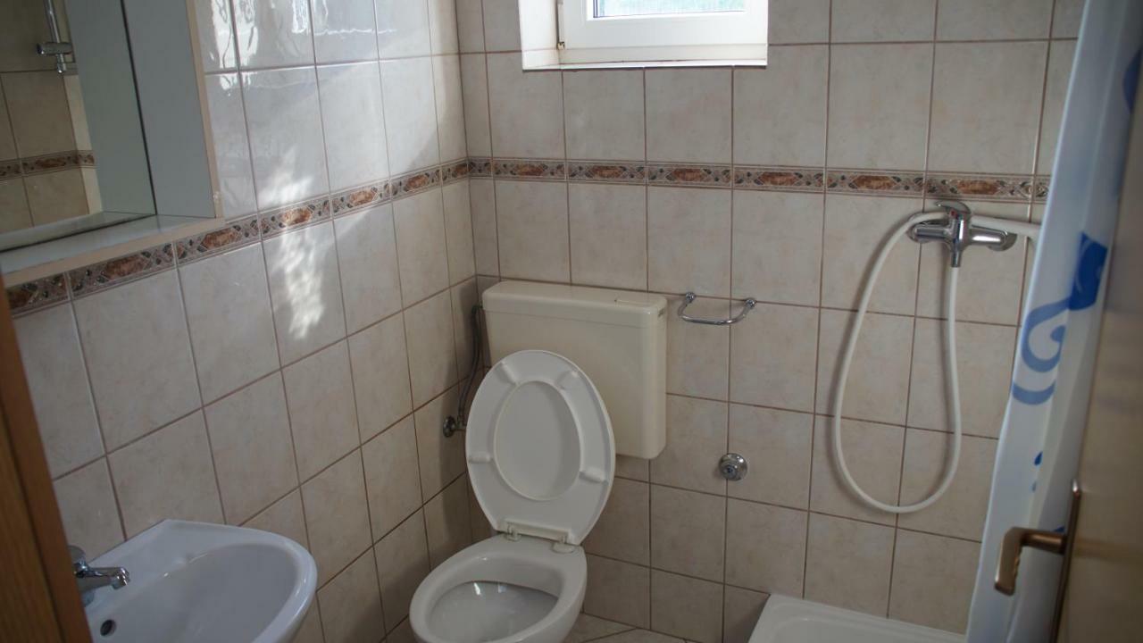Apartmani Sipic , Bilo - Primosten Ngoại thất bức ảnh