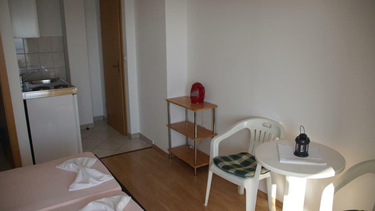 Apartmani Sipic , Bilo - Primosten Ngoại thất bức ảnh